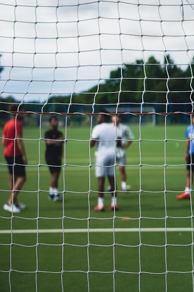 الدوري الإسباني 2024–25توقعات مثيرة وتحديات كبيرة