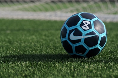 ميلان يوفنتوس مباشرمواجهة كلاسيكو إيطالي بامتياز