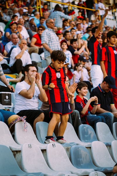 ليفربولضدتوتنهامبثمباشريلاكورةمواجهةناريةفيالدوريالإنجليزي